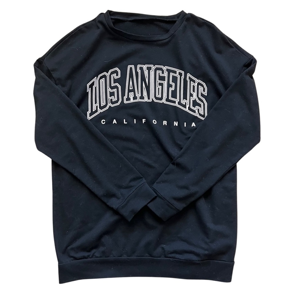Los Angeles sweatshirt.